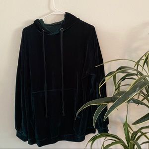 zara velvet hunter green sweatshirt